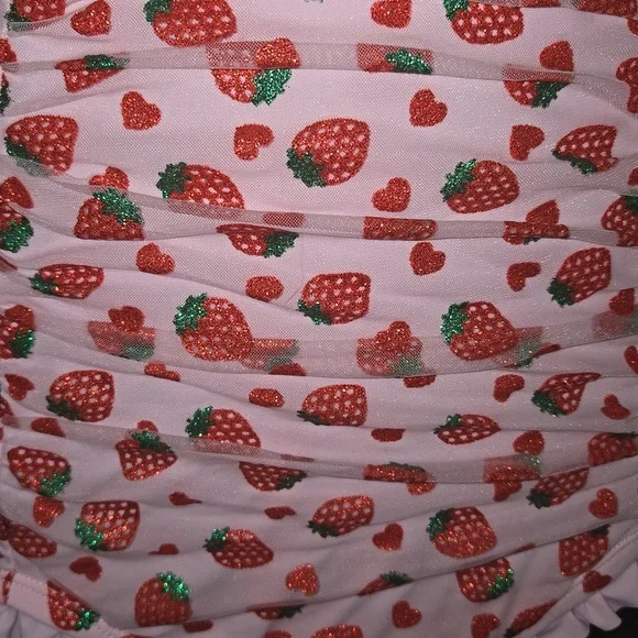 Hot Topic Strawberry High Waisted Bikini (Top XL) Bottoms (L) - Picture 5 of 8